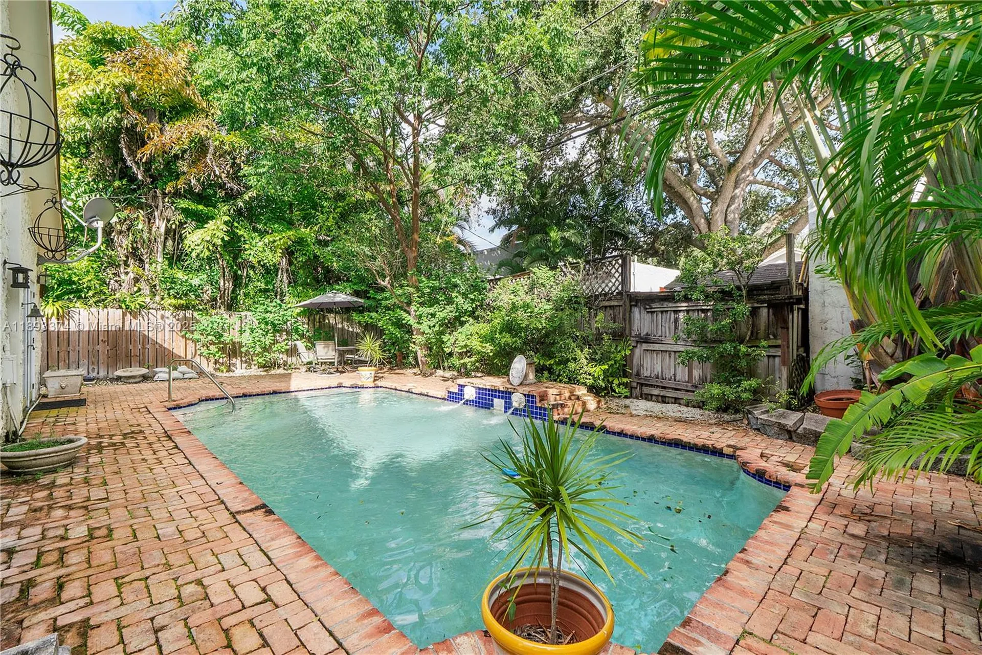 909 SE 5th Court Fort Lauderdale FL 33301