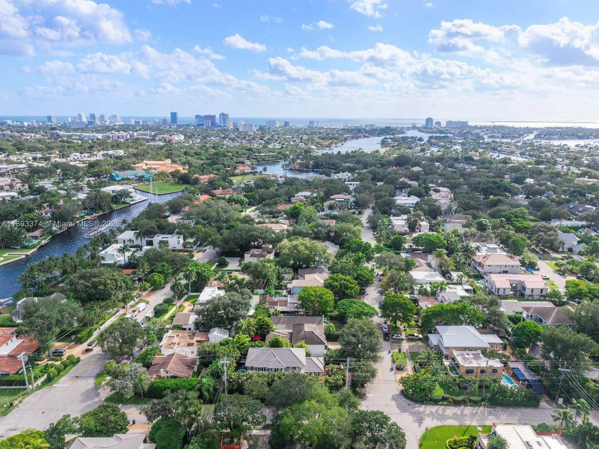 909 SE 5th Court Fort Lauderdale FL 33301