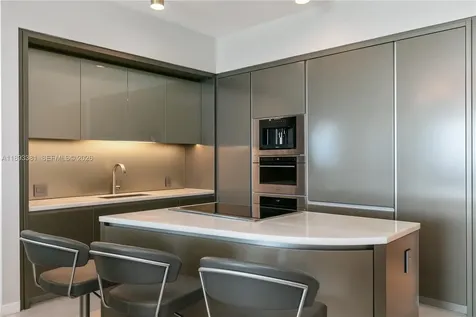 18975 Collins Avenue Sunny Isles Beach FL 33160