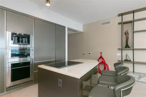 18975 Collins Avenue Sunny Isles Beach FL 33160