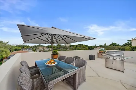 503 NE 61st Street Miami FL 33137