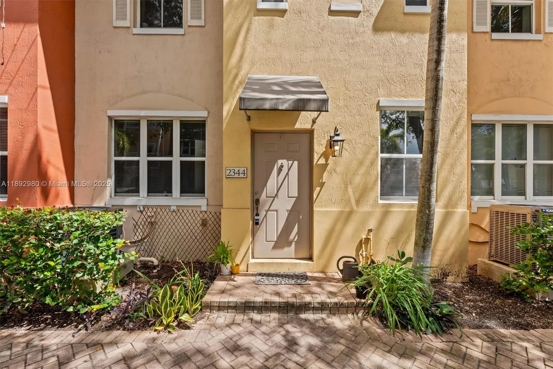 2344 Vintage Drive Lighthouse Point FL 33064
