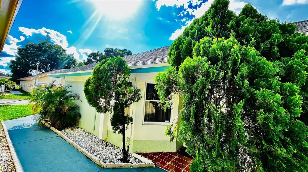 North Lauderdale FL 33068
