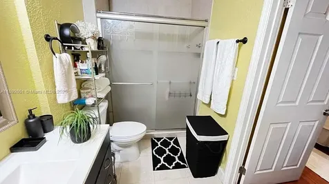 North Lauderdale FL 33068