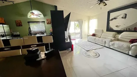 North Lauderdale FL 33068