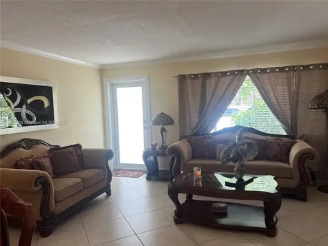 1311 SW 102nd Court Miami FL 33174