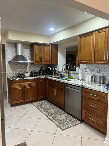 1311 SW 102nd Court Miami FL 33174