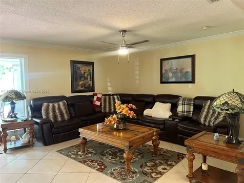 1311 SW 102nd Court Miami FL 33174
