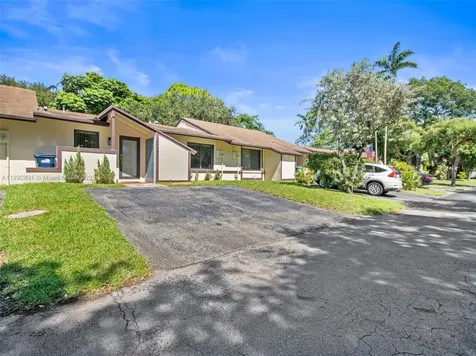 11295 SW 116th Terrace Miami FL 33176