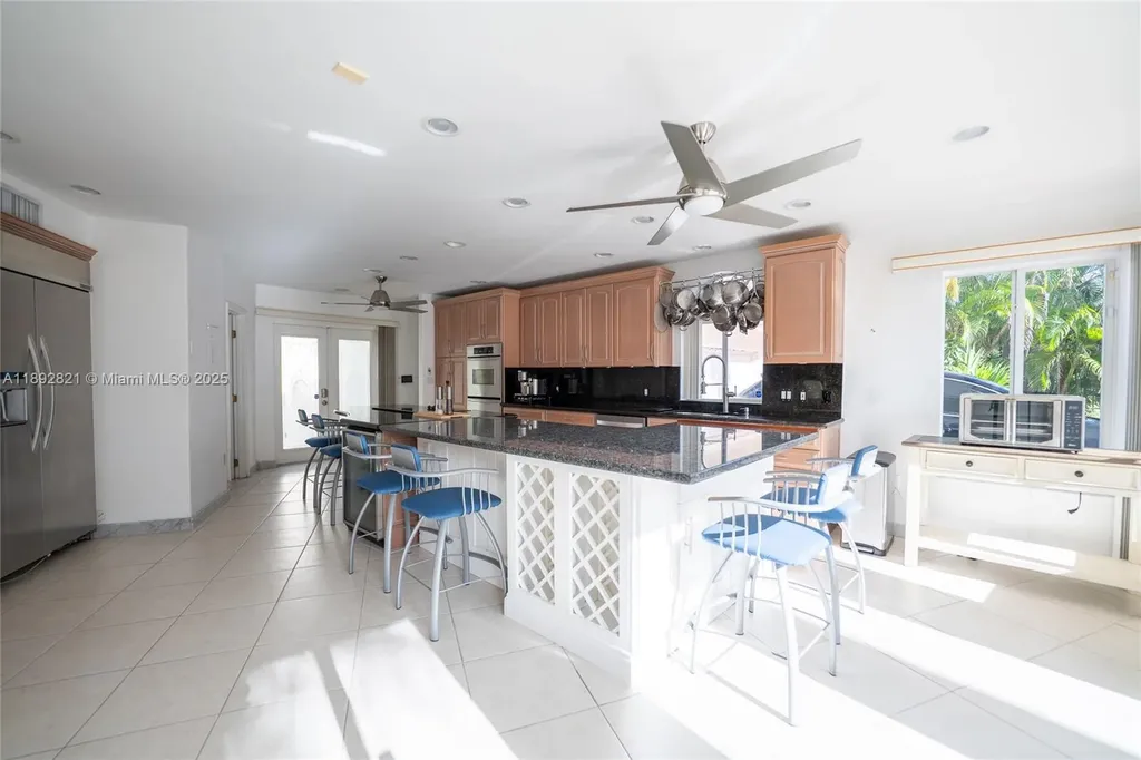 2701 N Atlantic Boulevard Fort Lauderdale FL 33308