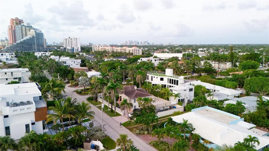 2701 N Atlantic Boulevard Fort Lauderdale FL 33308