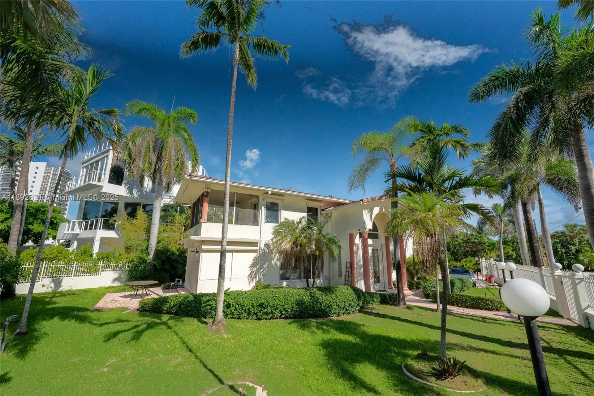 2701 N Atlantic Boulevard Fort Lauderdale FL 33308