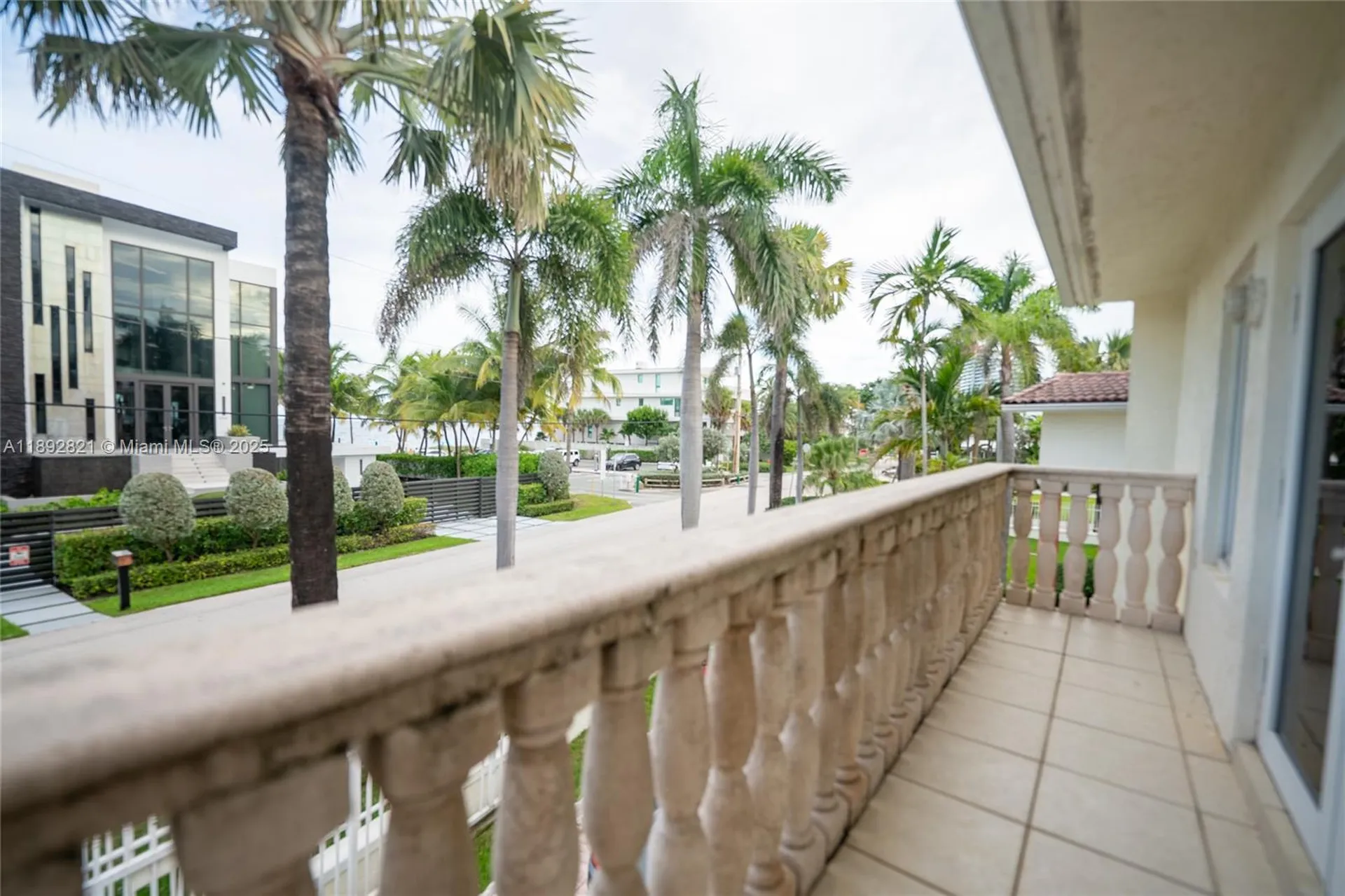 2701 N Atlantic Boulevard Fort Lauderdale FL 33308