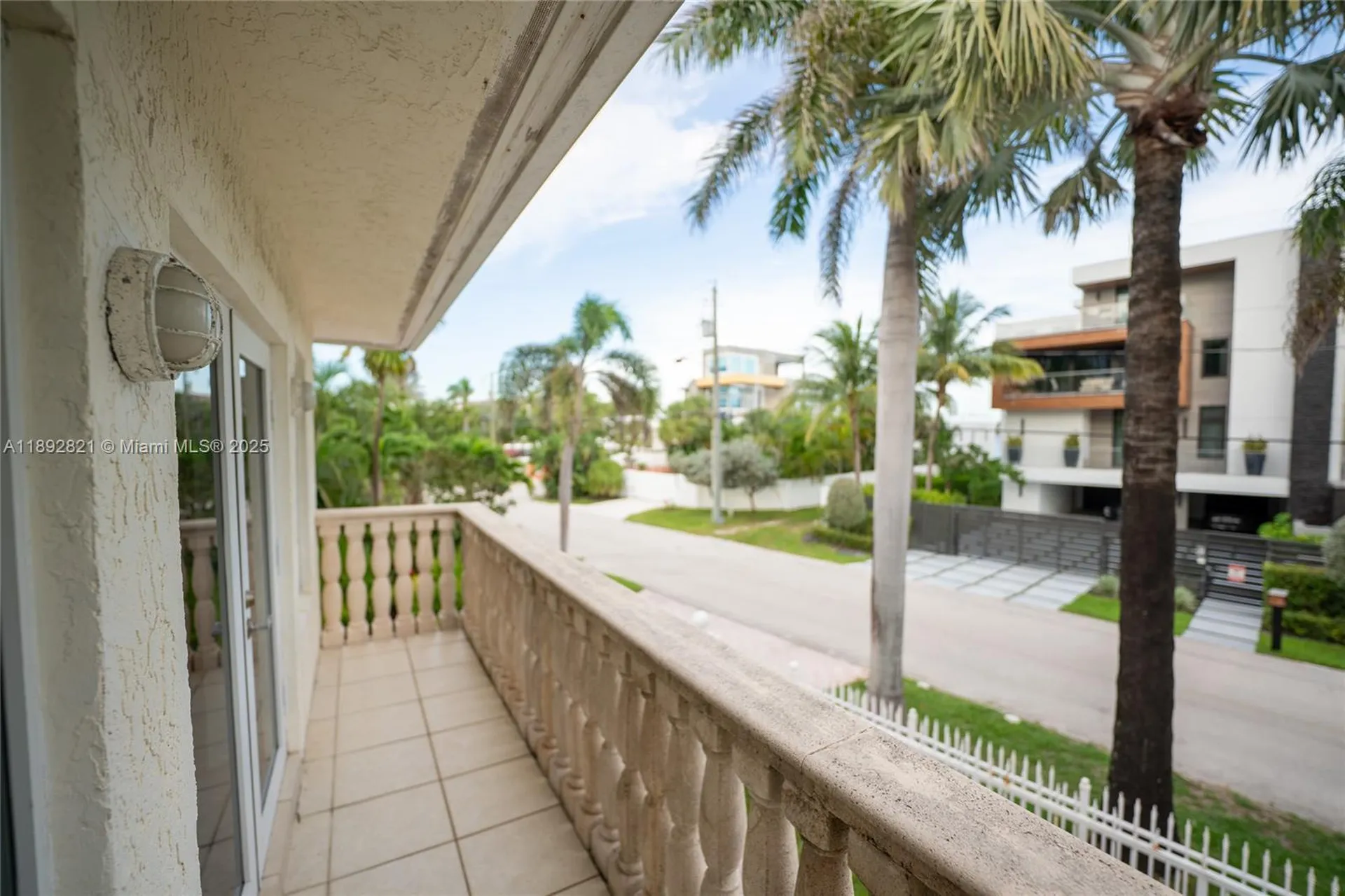 2701 N Atlantic Boulevard Fort Lauderdale FL 33308