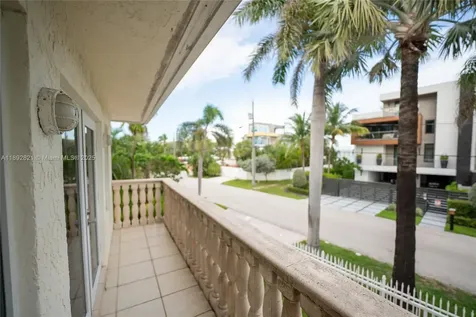 2701 N Atlantic Boulevard Fort Lauderdale FL 33308