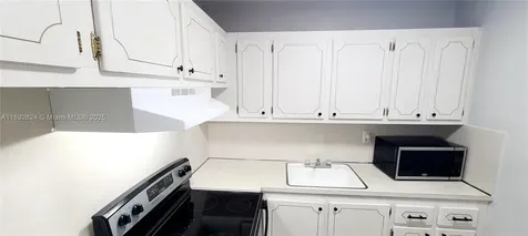287 Norwich L West Palm Beach FL 33417