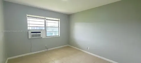 287 Norwich L West Palm Beach FL 33417