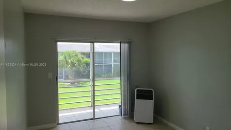 287 Norwich L West Palm Beach FL 33417