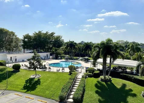 287 Norwich L West Palm Beach FL 33417