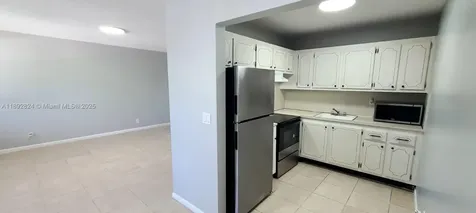 287 Norwich L West Palm Beach FL 33417