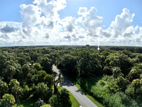 15306 SW Palm Oak Avenue Indian Town FL 34956