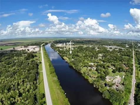 15306 SW Palm Oak Avenue Indian Town FL 34956