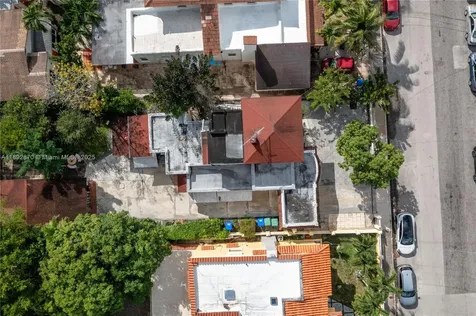1338 SW 14th Street Miami FL 33145