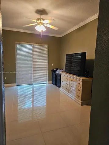 2635 SE 4th Place Homestead FL 33033