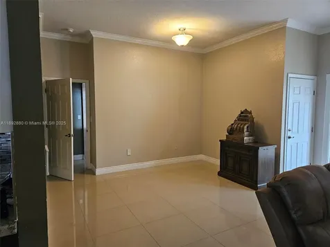 2635 SE 4th Place Homestead FL 33033