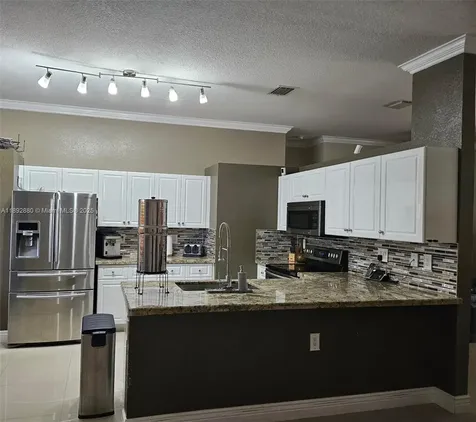 2635 SE 4th Place Homestead FL 33033