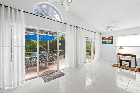 9650 Harbour Lake Circle Boynton Beach FL 33437