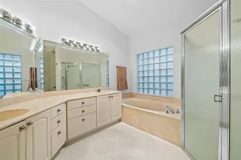 9650 Harbour Lake Circle Boynton Beach FL 33437
