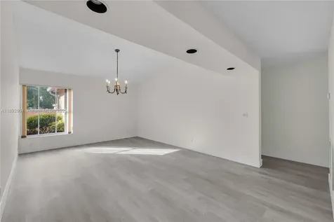 840 NW 132nd Avenue Sunrise FL 33325