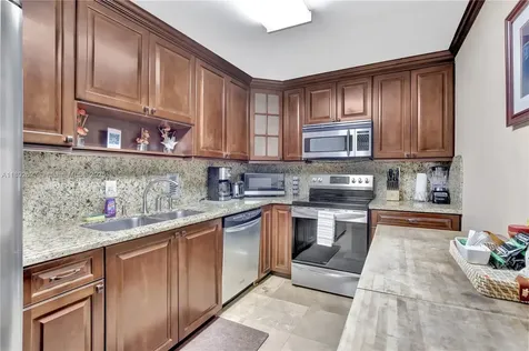 3801 S Ocean Drive Hollywood FL 33019