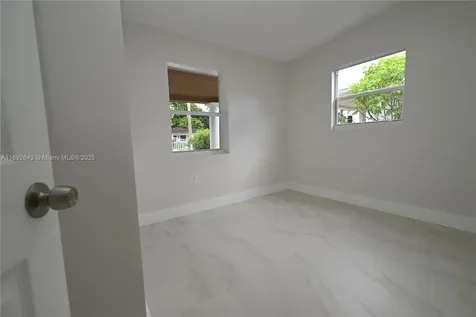 3130 NW 95th Terrace Miami FL 33147
