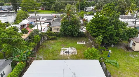 3130 NW 95th Terrace Miami FL 33147