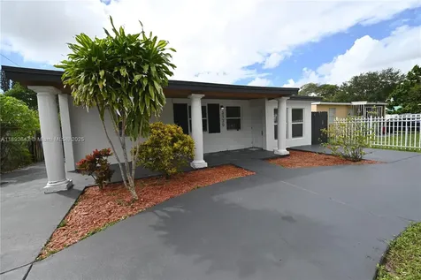3130 NW 95th Terrace Miami FL 33147