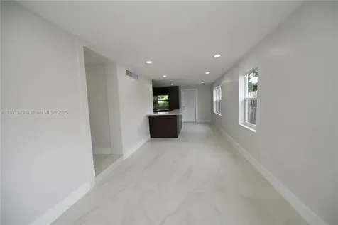 3130 NW 95th Terrace Miami FL 33147