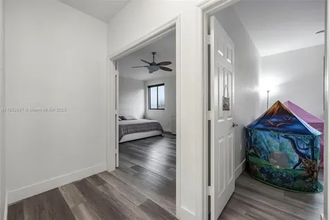 15987 SW 141st Street Miami FL 33196