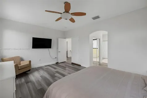 15987 SW 141st Street Miami FL 33196