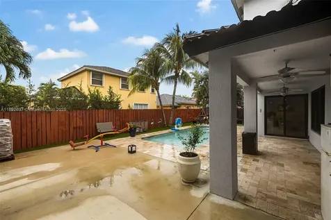 15987 SW 141st Street Miami FL 33196