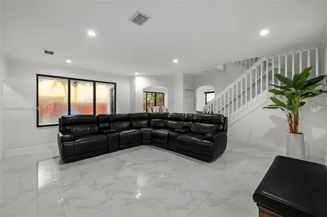 15987 SW 141st Street Miami FL 33196