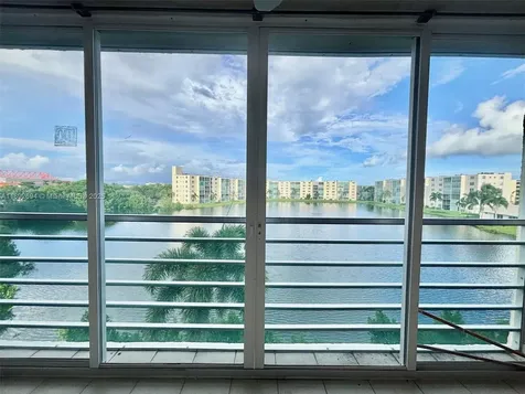 141 SE 3rd Avenue Dania Beach FL 33004