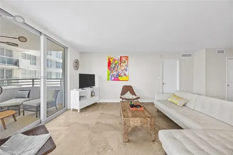 5555 Collins Avenue Miami Beach FL 33140