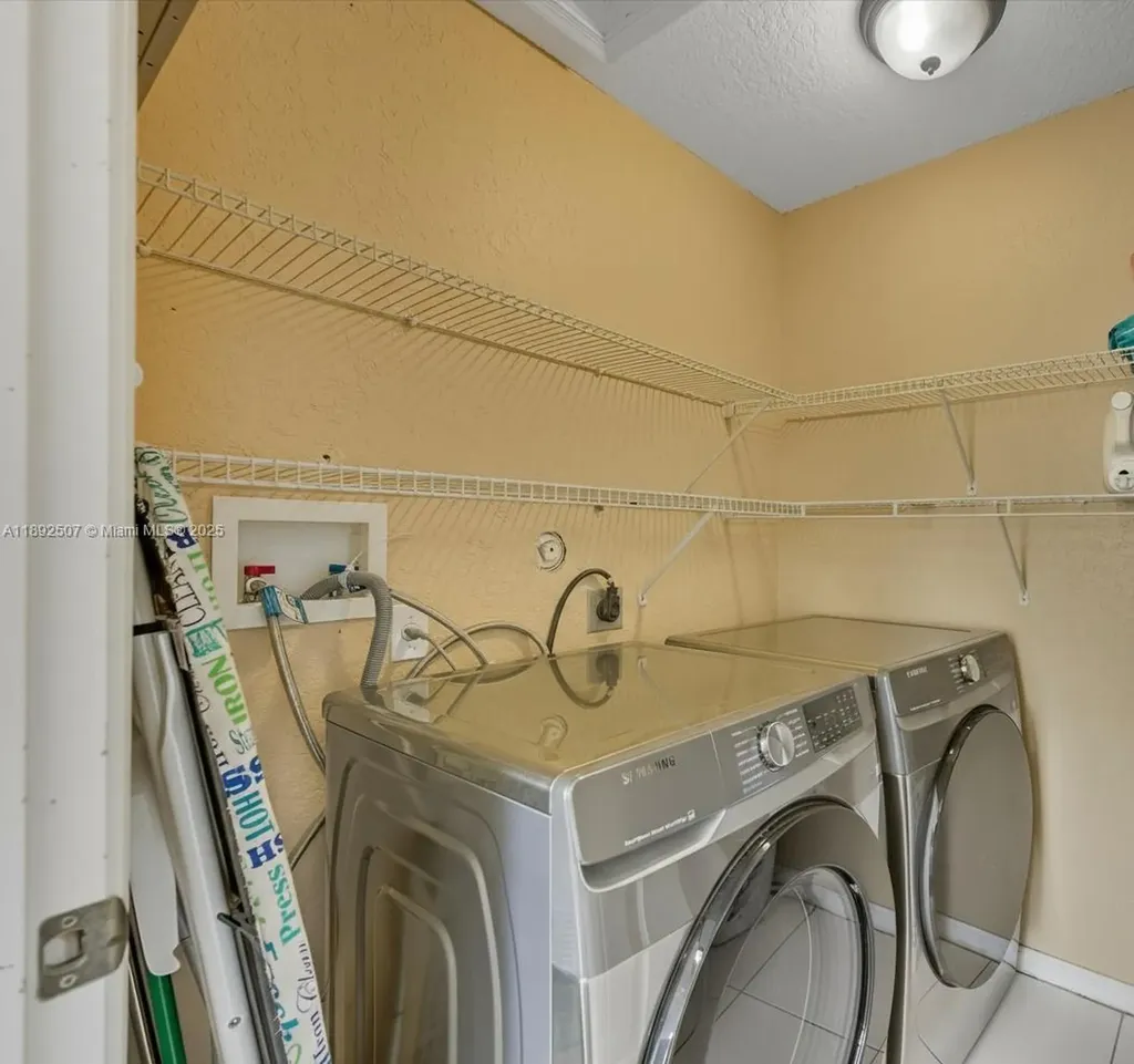 11762 NW 47th Drive Coral Springs FL 33076