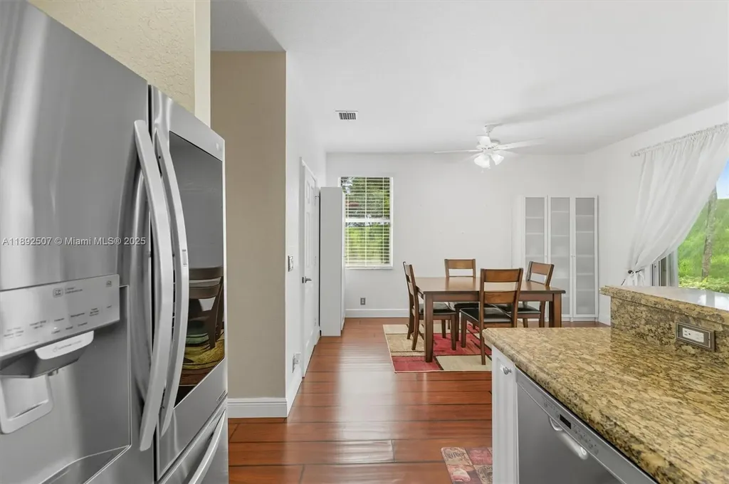 11762 NW 47th Drive Coral Springs FL 33076