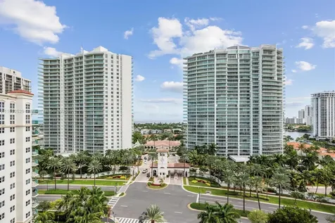 20000 E Country Club Drive Aventura FL 33180