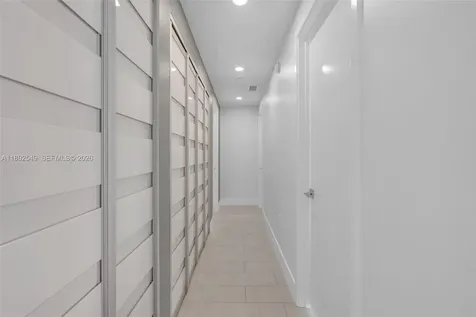 2000 Metropica Way Sunrise FL 33323