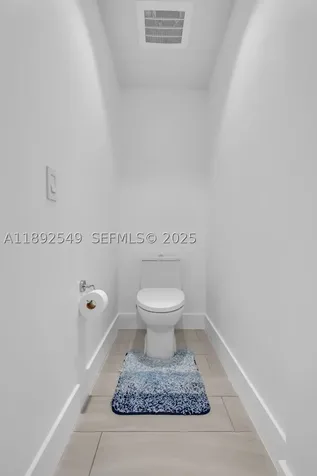 2000 Metropica Way Sunrise FL 33323