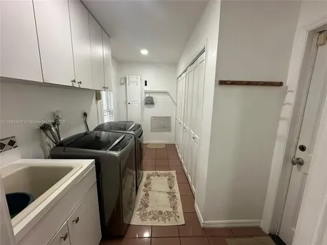 8050 SW 170th Street Palmetto Bay FL 33157